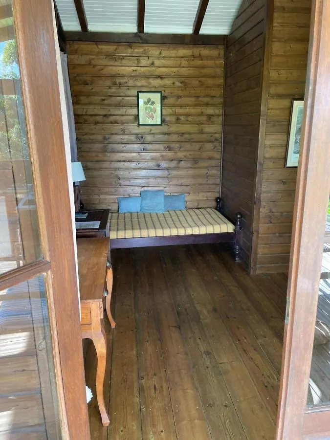 Chalet Bungalow A Flanc De Colline Le Morne-Rouge